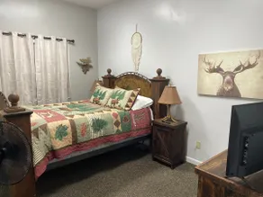 Spacious 5 Bedroom 4,000 sq ft Lodge! - Image 3