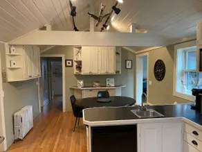 Cheerful Private 3 Bedroom Cottage in Cold Spring - Image 2