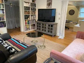 Cheerful Private 3 Bedroom Cottage in Cold Spring - Image 3