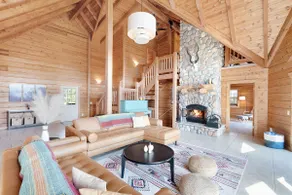 Private Oregon Coast Lodge w/ hot tub & games - Image 2