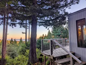 Mendocino Ocean Suite with hot tub in the redwoods - Image 3