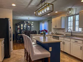 Captivating Warwick Family Home - Image 5