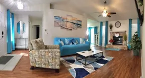 ~ Home Sweet Home * Near I-295 and NAS JAX ~ - Image 3
