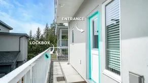 Private 1-bedroom suite w/ kitchen and a/c - Image 2