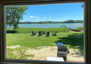 Bay Breeze Home on private waterfront - Image 5