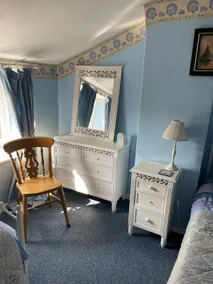 2 bedroomed fisherman’s cottage near quay - Image 4