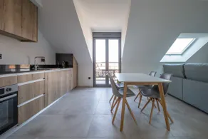 Entire bright cocooning apartment - Image 5