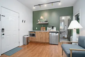 Serene Woodland Apartment Retreat in Grand Beach - Image 3