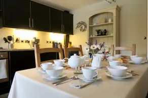 The Tallet - converted three bed stable - no children under 8 - Image 2