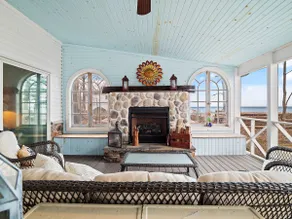 Oakwood Beach | Lakefront • Fire Pit + Hot Tub - Image 3