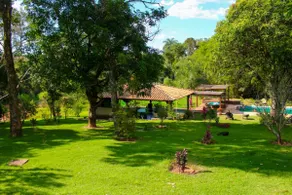 Farmhouse with swimming pool, pond, comfortable house. - Image 4