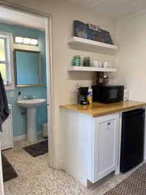 Sweet, pet friendly Siesta Suite - Image 5