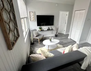 Modern Apartment near Brickell & Coral Gables 3 - Image 5