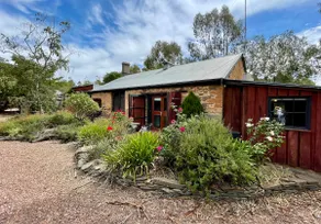 Mintaro Cottage: Cypress Studio - 1 Bedroom - Image 3