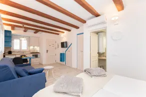 Casa Azul Boutique Apartments, Studio 10 | Blu... - Image 5