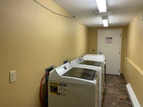 Studio Apt. Lark #102 - Great North Lodging LLC - Image 2