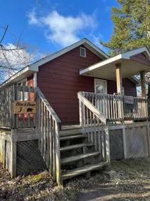 Ahmic Lake Resorts Black Bear Cottage - Image 3
