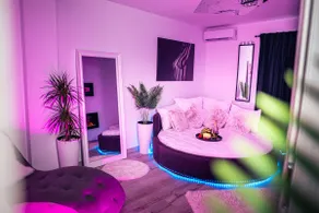 Modern Apartment Craiova, Fireplace, Round Bed - Image 4