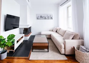 PENTHOUSE - Old Port Luxe Condo *Month/Year.C - Image 2