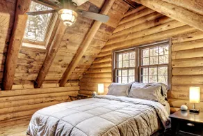 Beautiful Brook-side Log Cabin on 3 Private Acres - Image 4