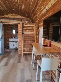 The Cedar Shack - Image 5