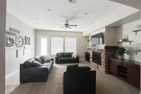 The perfect place to gather with friends and family!!! - Image 5