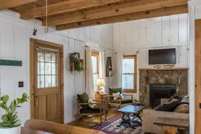 Suches Cabin w/ EV Charger, Fire Pit + Fast WiFi - Image 4