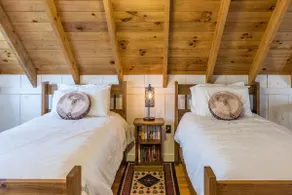 Suches Cabin w/ EV Charger, Fire Pit + Fast WiFi - Image 3