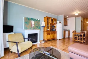 Ideal duplex apartment with sun and parking - Image 2
