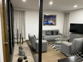 Luxury loft, centrally located in a private subdivision - Image 4