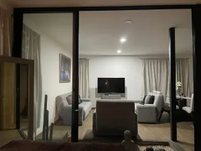 Luxury loft, centrally located in a private subdivision - Image 3