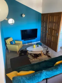 Spacious, warm house. Wifi, Private parking - Image 4