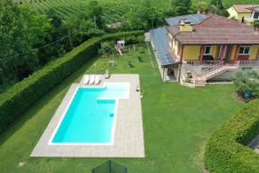 Wanderlust Apt in Villa con Piscina - 45 min Venezia - Zona Unesco - Image 3
