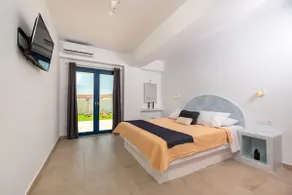 VILLA WAVES 1 SANTORINI - Image 4