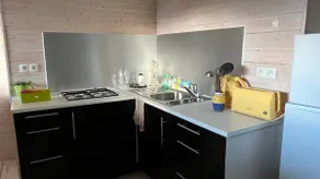 T2 apartment on the ground floor of a wooden house - Image 5