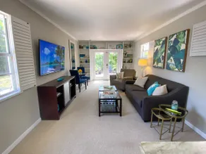 Seahorse Suite Bradenton Hideaway - Image 4