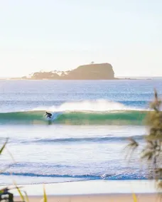 Little Whale House a Tranquil Beach Oasis Mudjimba - Image 5