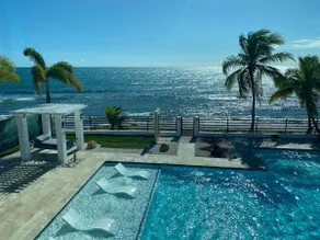 Oceanfront home, stunning pool, breathtaking views - Image 3