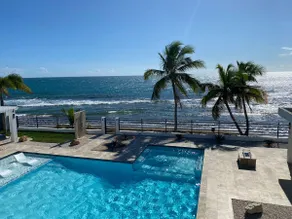 Oceanfront home, stunning pool, breathtaking views - Image 2