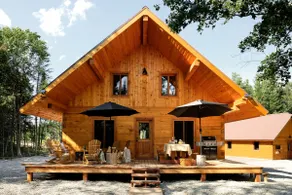 Les 2 loutres – Wooden waterfront cottage - Image 4
