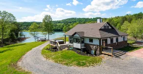 Lakefront House at Summer Breeze w/ Private Dock w/ Kayaks - Image 4