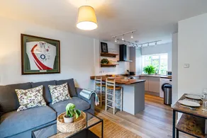 1 Bedroom (+sofa bed) Flat in Ilminster, Somerset - Image 3