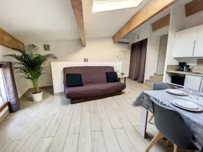 Le St Michel T3, AIR CONDITIONING WIFI - Image 3