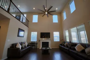 Beautiful Family Pool House & Lovely Fire Pit - Image 3