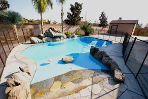 Beautiful Family Pool House & Lovely Fire Pit - Image 4