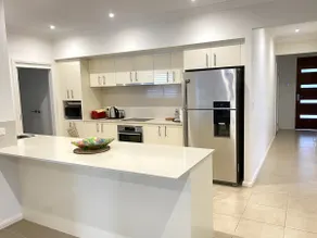 Modern Beach House Maloneys Beach (near Batemans Bay) - 2 min walk to beach! - Image 5