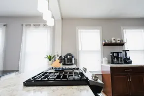 Modern and Peaceful Rental in central New Hartford - Image 3
