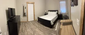 Spacious 3BR Downtown Farmhouse • Walk Anywhere - Image 3