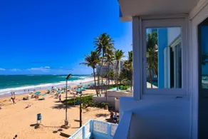 The BEACH PAD- A Beachfront,  Full Ocean View Apartment - Image 5