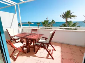 Beachfront penthouse with private garage - Image 2